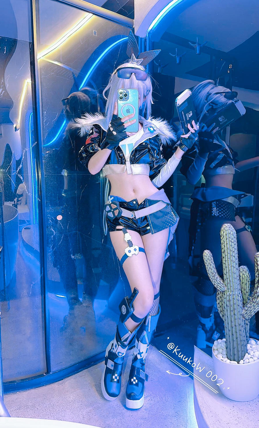 Kuuko W-No.130–Selfie Set-在线看 第1张 Kuuko W-No.130–Selfie Set-在线看 第1张