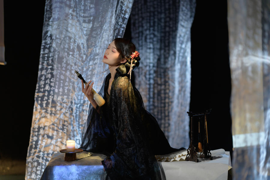 兔子Zzz不吃胡萝卜-No.100–执笔之思-在线看 第3张 兔子Zzz不吃胡萝卜-No.100–执笔之思-在线看 第3张