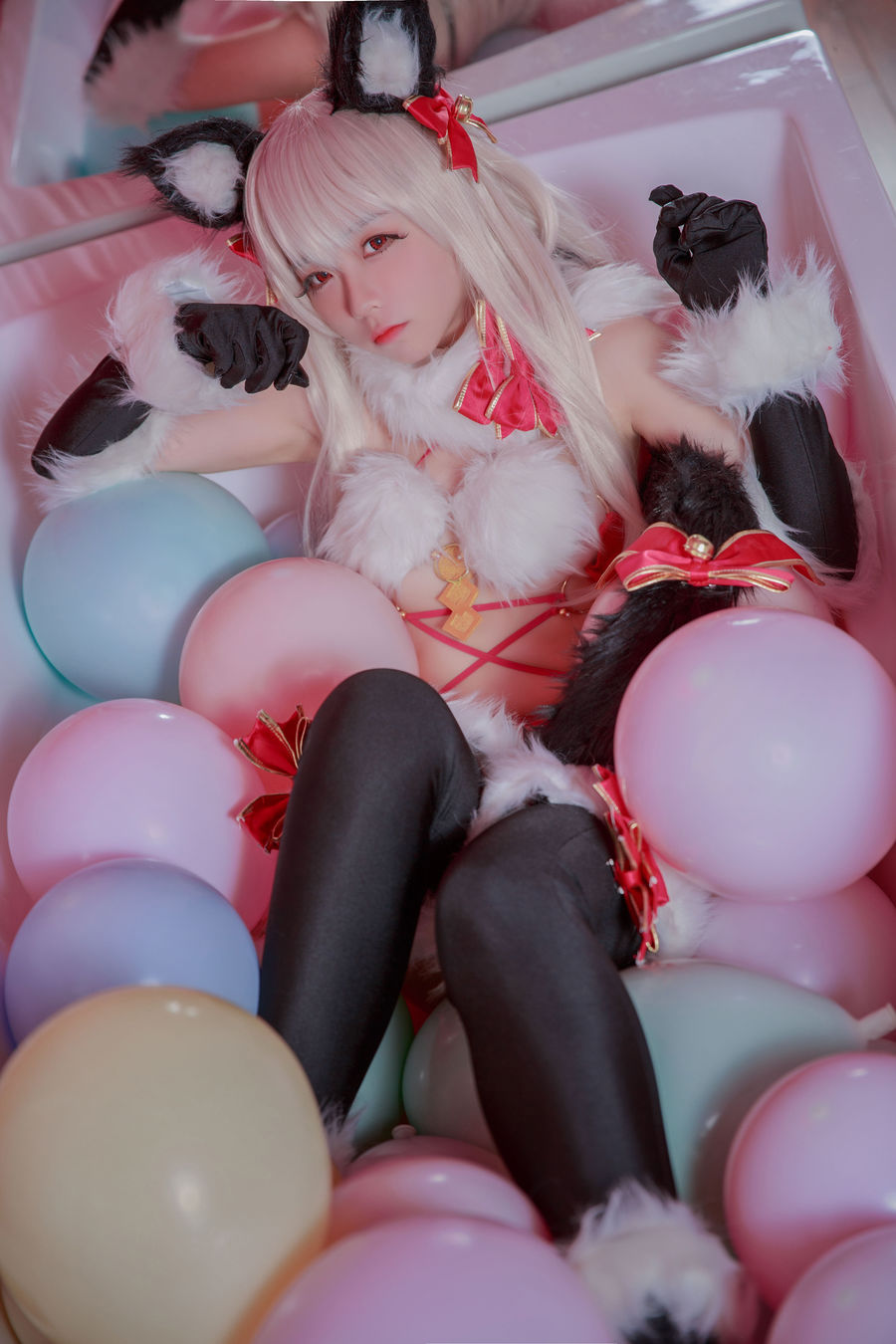 G44不会受伤-No.051-魔法少女伊莉雅 危险野兽-在线看 第2张 G44不会受伤-No.051-魔法少女伊莉雅 危险野兽-在线看 第2张