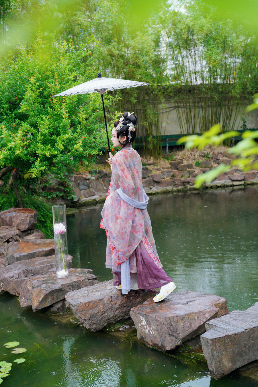 兔子Zzz不吃胡萝卜-No.124–天青色等烟雨-在线看 第1张 兔子Zzz不吃胡萝卜-No.124–天青色等烟雨-在线看 第1张