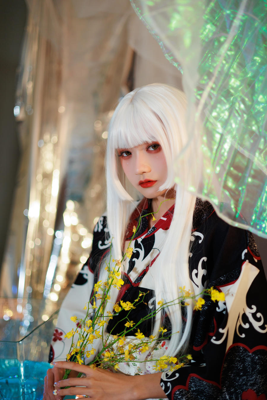 兔子Zzz不吃胡萝卜-No.008-白发姬-在线看 第2张 兔子Zzz不吃胡萝卜-No.008-白发姬-在线看 第2张