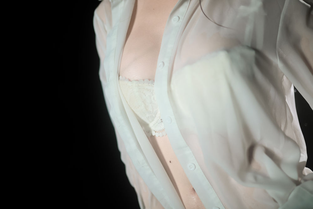 抖娘-利世-No.020-夜雨-在线看 第1张 抖娘-利世-No.020-夜雨-在线看 第1张