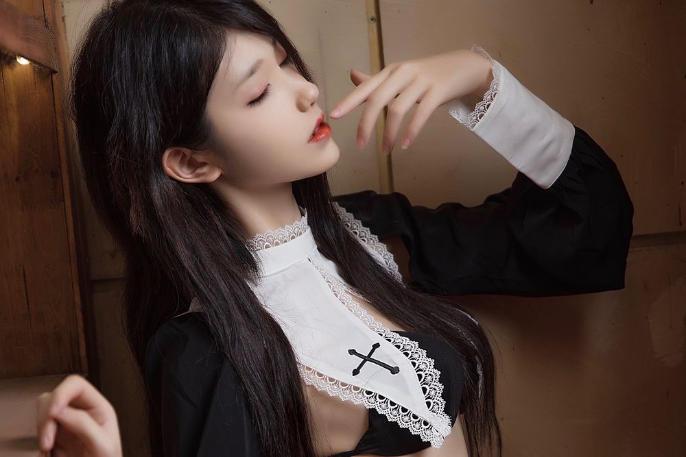 南桃Momoko-No.053-黑修女-在线看 第3张 南桃Momoko-No.053-黑修女-在线看 第3张