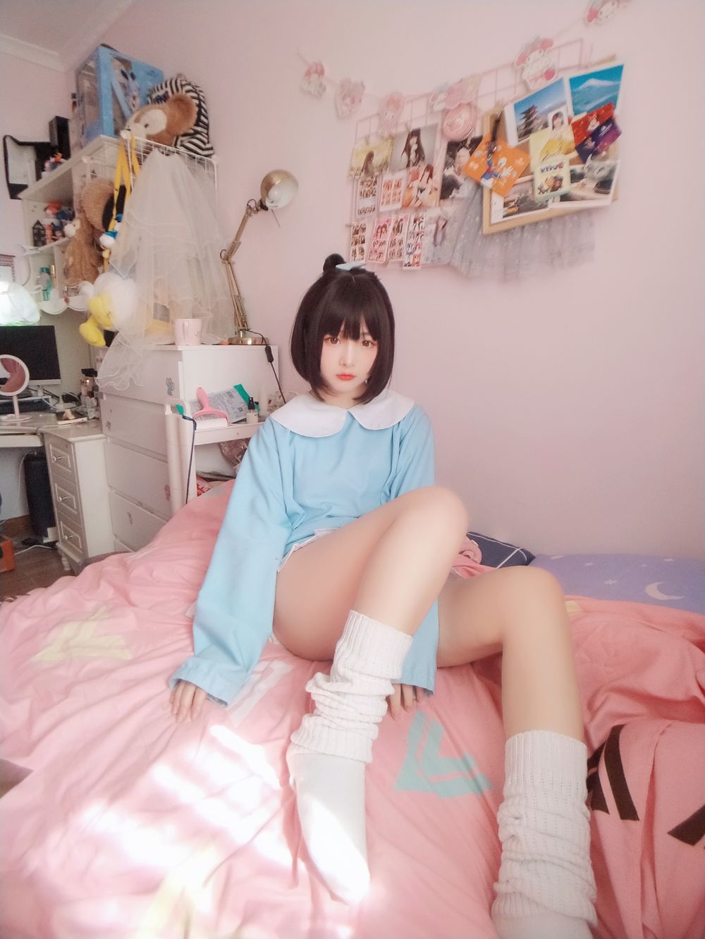 古川-No.048-淡蓝衣白袜果足-在线看 第2张 古川-No.048-淡蓝衣白袜果足-在线看 第2张