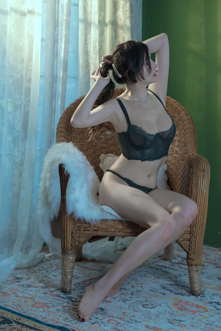 秋和柯基-No.093-绿墙-在线看 第3张 秋和柯基-No.093-绿墙-在线看 第3张