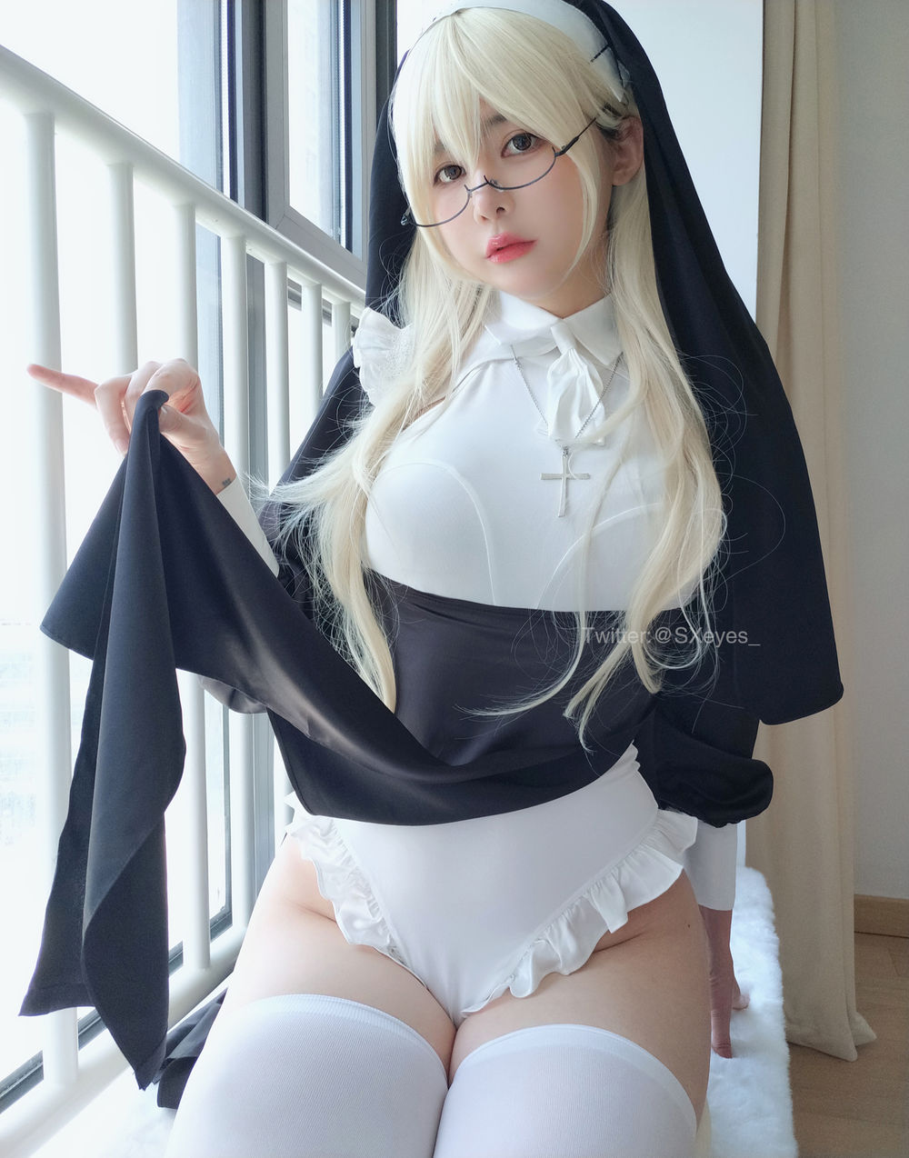 眼酱大魔王w-No.069-修女姐姐-在线看 第1张 眼酱大魔王w-No.069-修女姐姐-在线看 第1张