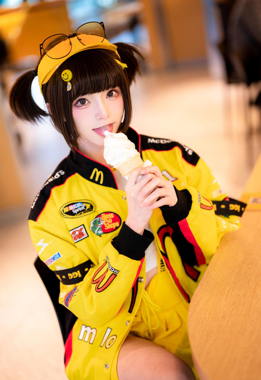 Kitaro_绮太郎-No.072-麦当劳女孩-在线看 第2张 Kitaro_绮太郎-No.072-麦当劳女孩-在线看 第2张