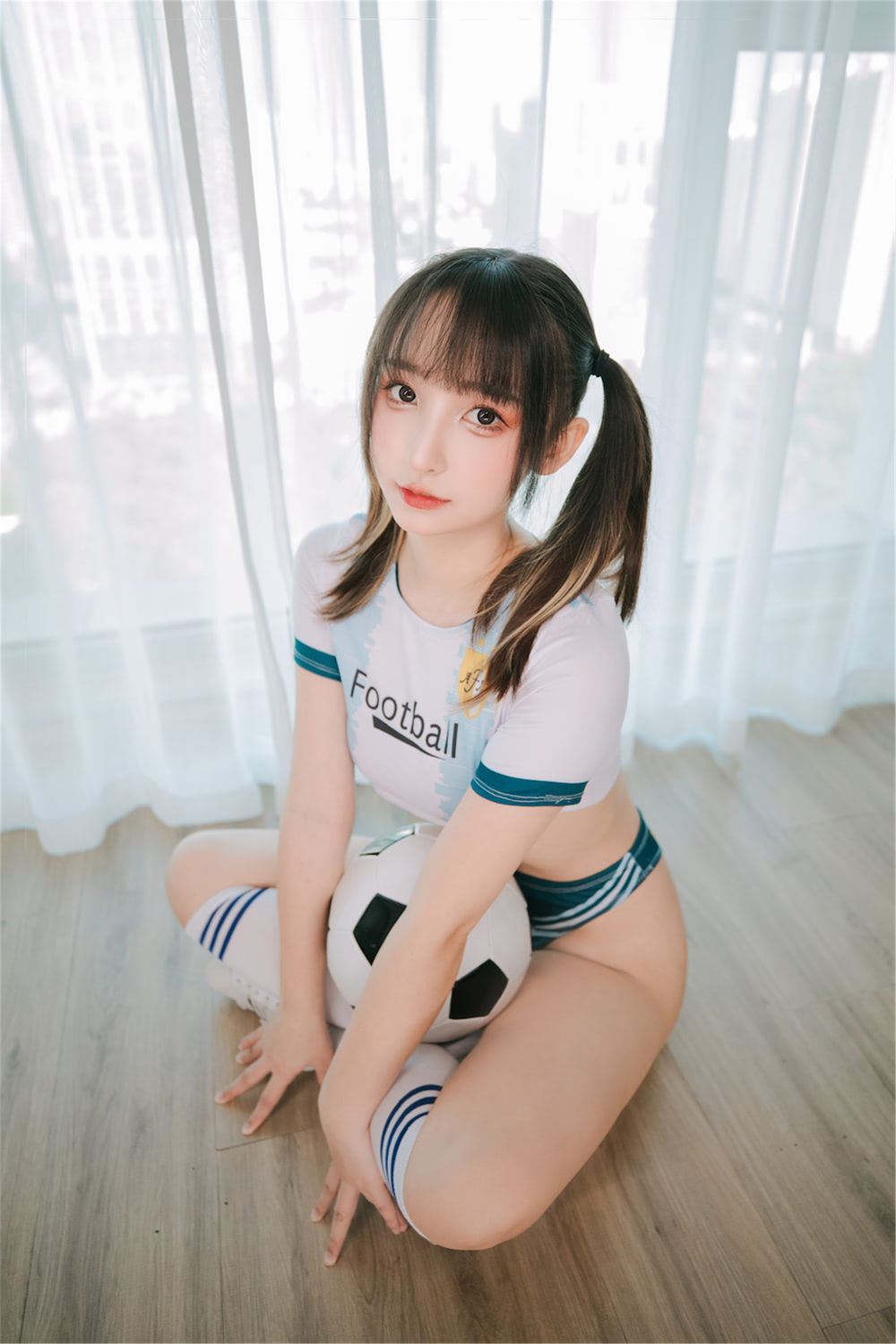 神楽坂真冬-No.081-《ハーフタイム》啦啦队少女-在线看 第2张 神楽坂真冬-No.081-《ハーフタイム》啦啦队少女-在线看 第2张