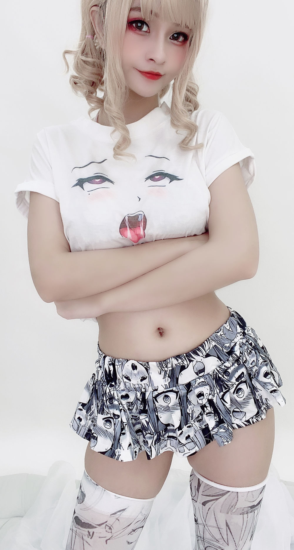 Azami-No.026-阿黑颜衣服-在线看 第1张 Azami-No.026-阿黑颜衣服-在线看 第1张