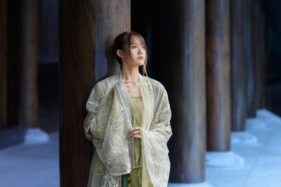 兔子Zzz不吃胡萝卜-No.072-宫墙柳-在线看 第1张 兔子Zzz不吃胡萝卜-No.072-宫墙柳-在线看 第1张