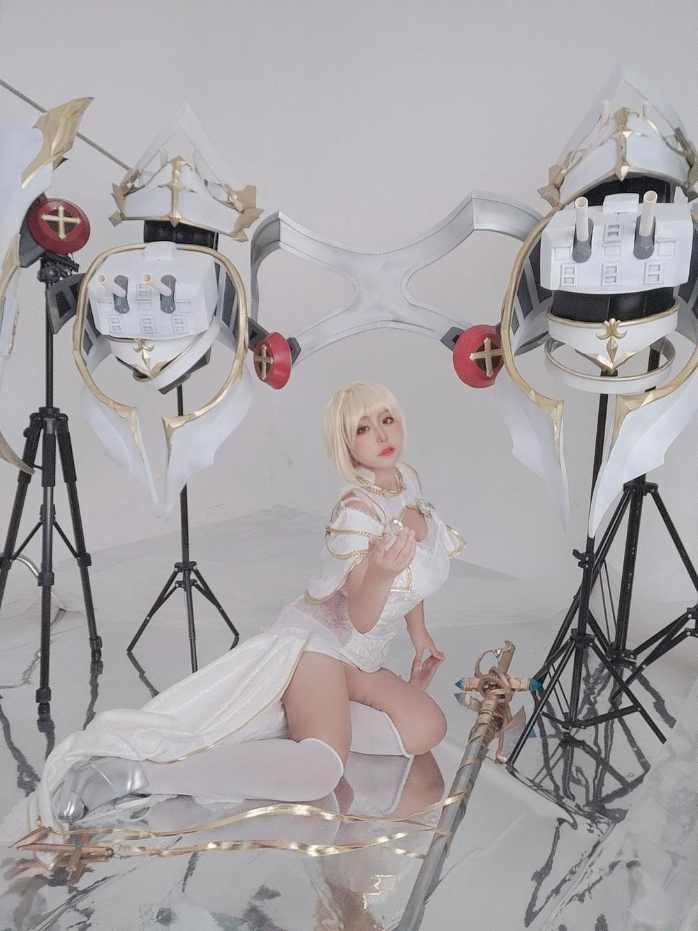 穆零Mu0-No.032-自由鸢尾轻巡洋舰 圣女贞德-在线看 第2张 穆零Mu0-No.032-自由鸢尾轻巡洋舰 圣女贞德-在线看 第2张