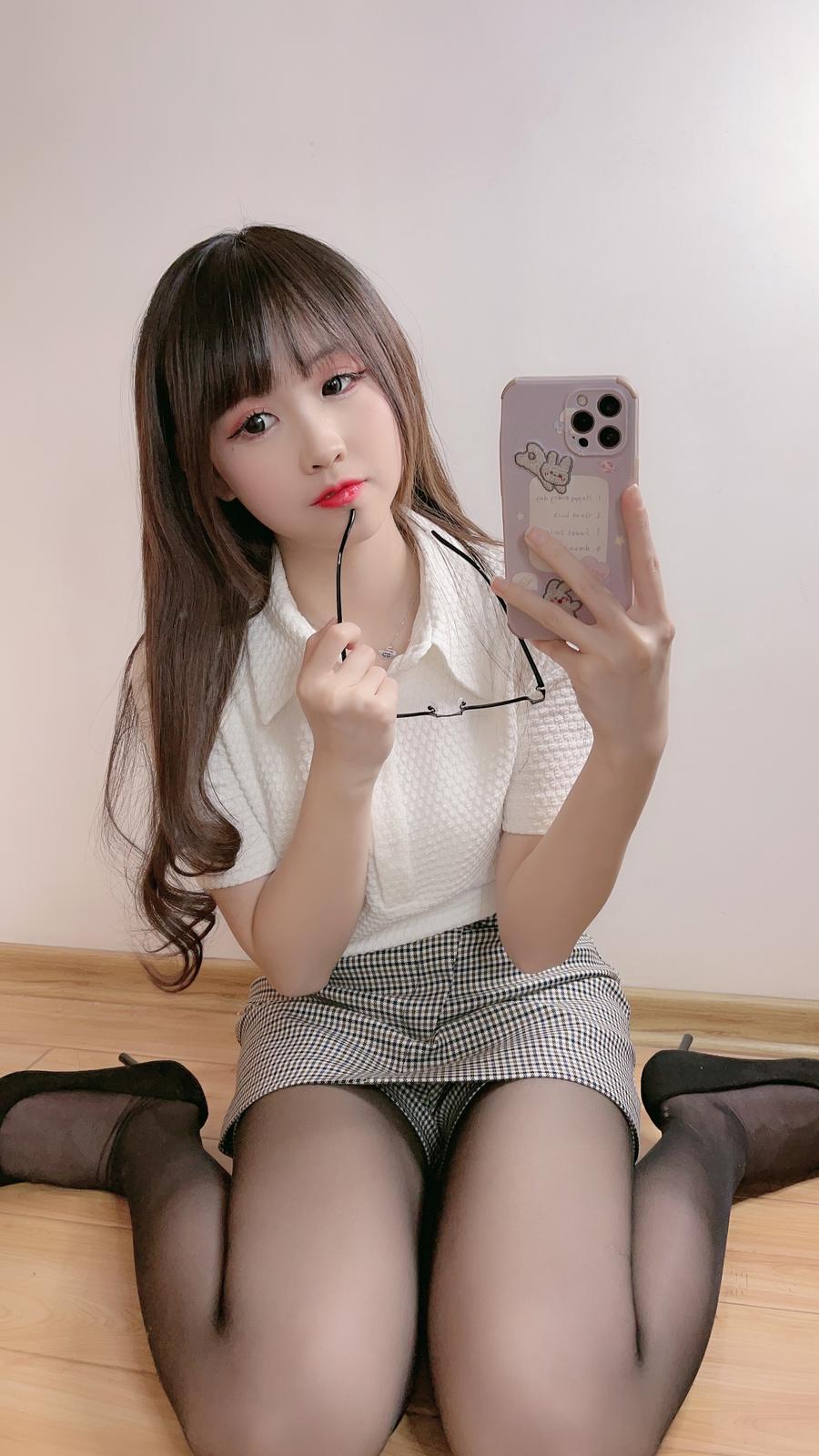 miko酱ww-No.060 – 自拍系列 黑丝03 (13套)-在线看 第2张 miko酱ww-No.060 – 自拍系列 黑丝03 (13套)-在线看 第2张