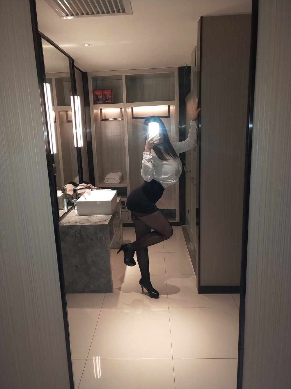 无颜小天使wy-No.007-黑丝OL-在线看 第3张 无颜小天使wy-No.007-黑丝OL-在线看 第3张