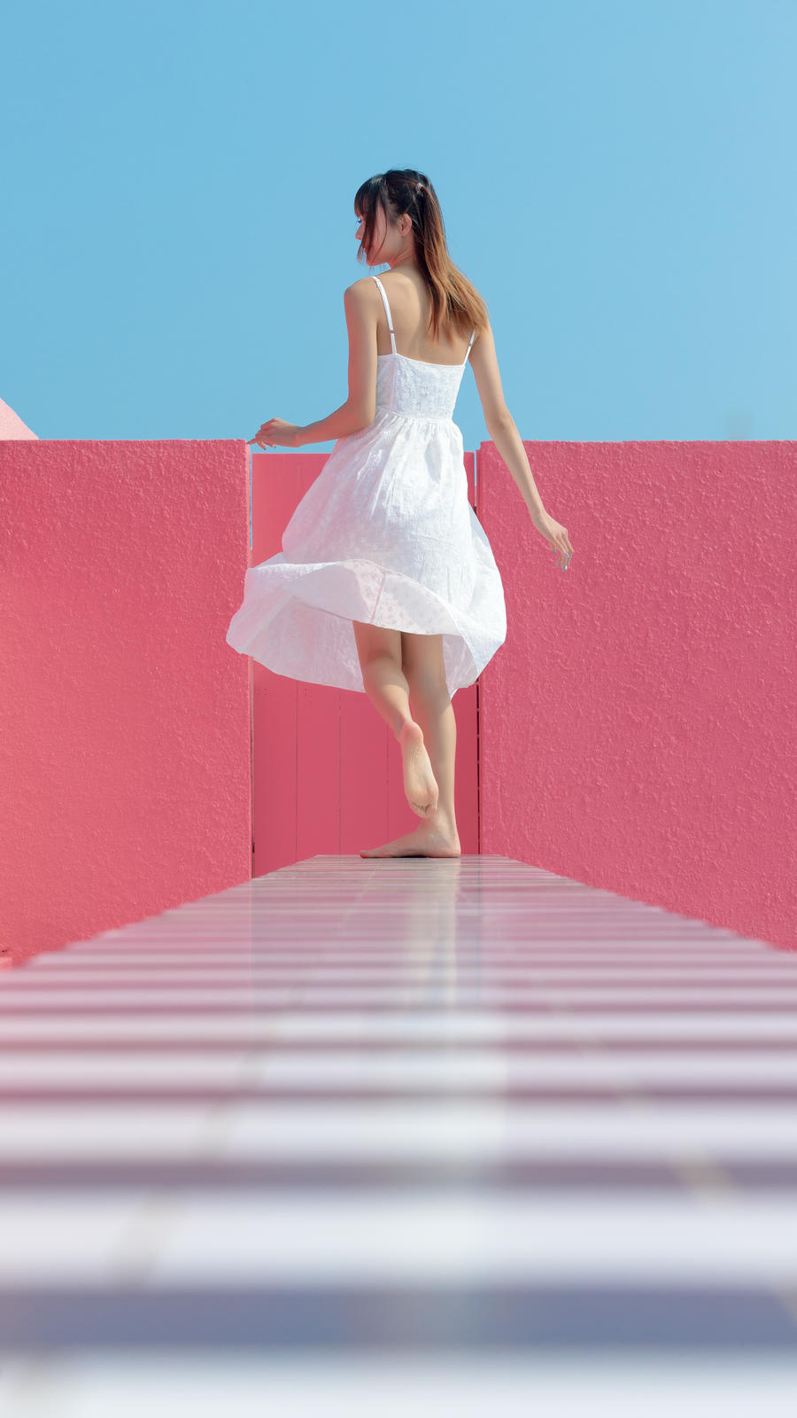 兔子Zzz不吃胡萝卜-No.073-彩色迷宫-在线看 第2张 兔子Zzz不吃胡萝卜-No.073-彩色迷宫-在线看 第2张