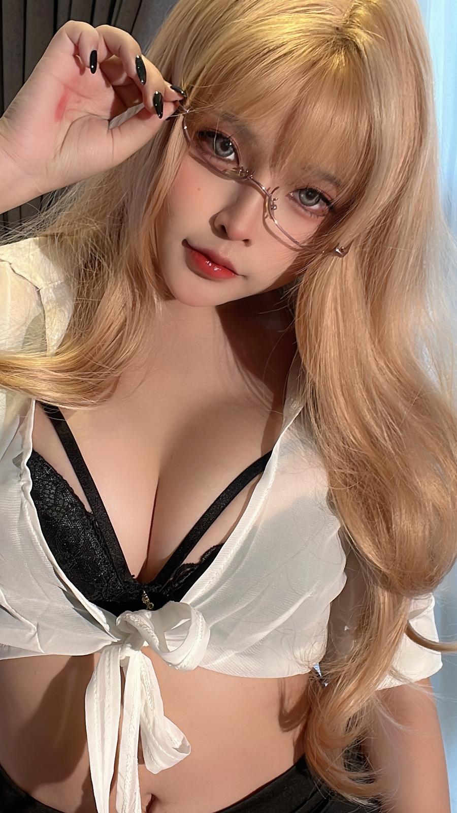 Sayo Momo-No.080 – Blondie Office Lady-在线看 第1张 Sayo Momo-No.080 – Blondie Office Lady-在线看 第1张