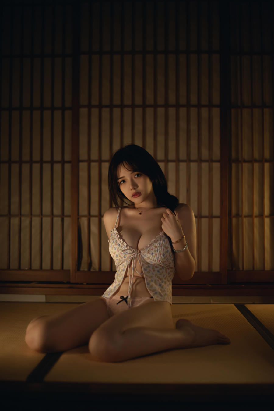 雯妹不讲道理-No.116 – 朦胧-在线看 第1张 雯妹不讲道理-No.116 – 朦胧-在线看 第1张