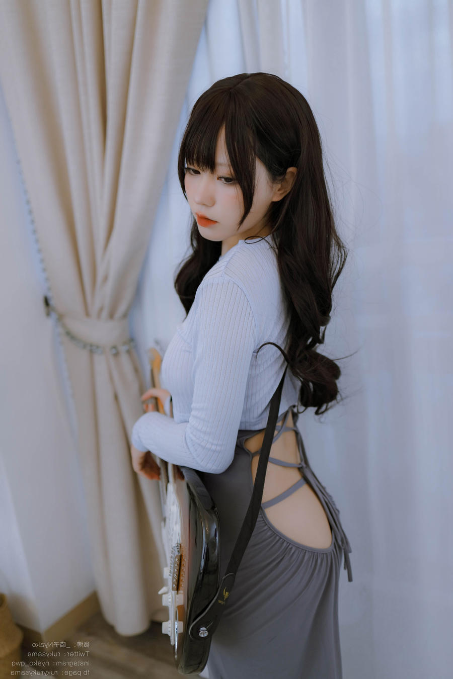 Nyako喵子-No.072 – 吉他妹妹-在线看 第1张 Nyako喵子-No.072 – 吉他妹妹-在线看 第1张