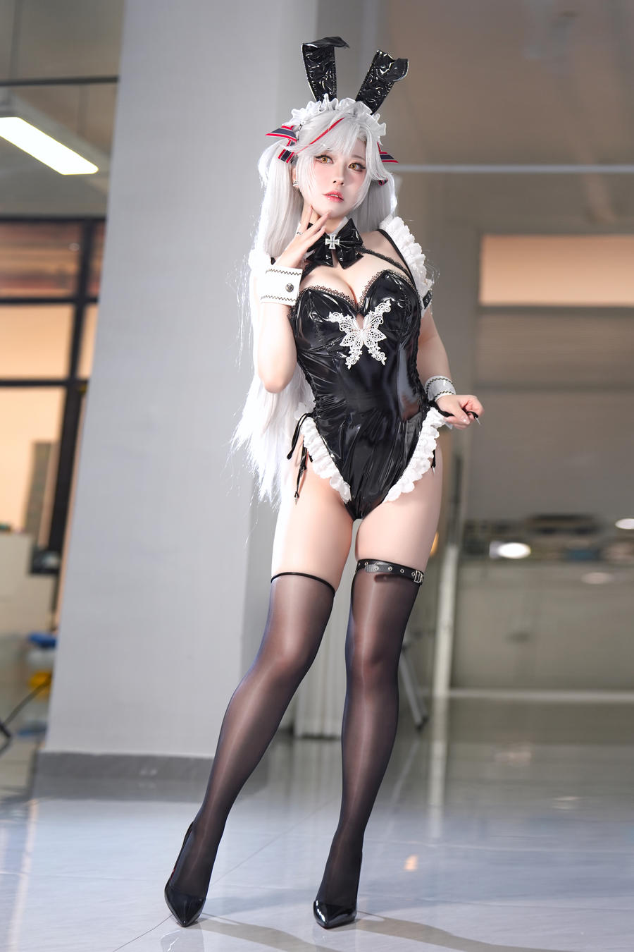 半半子-No.085 – 碧蓝航线 欧根亲王-在线看 第1张 半半子-No.085 – 碧蓝航线 欧根亲王-在线看 第1张